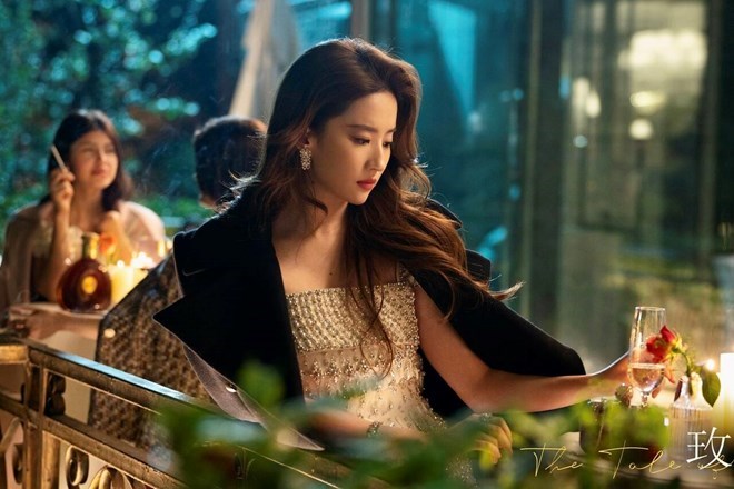 Lưu Diệc Phi trong phim Câu chuyện hoa hồng. Ảnh: Nhà sản xuất