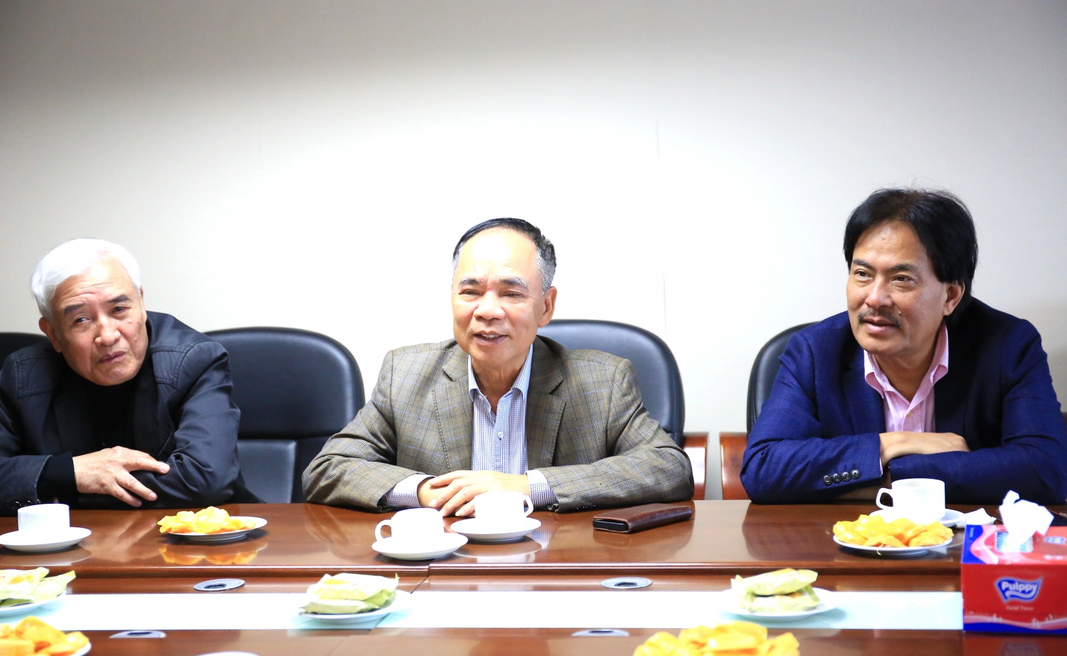 Hội DKVN làm việc cùng lãnh đạo Bộ môn Địa Vật lý (Trường Đại học Mỏ - Địa chất)