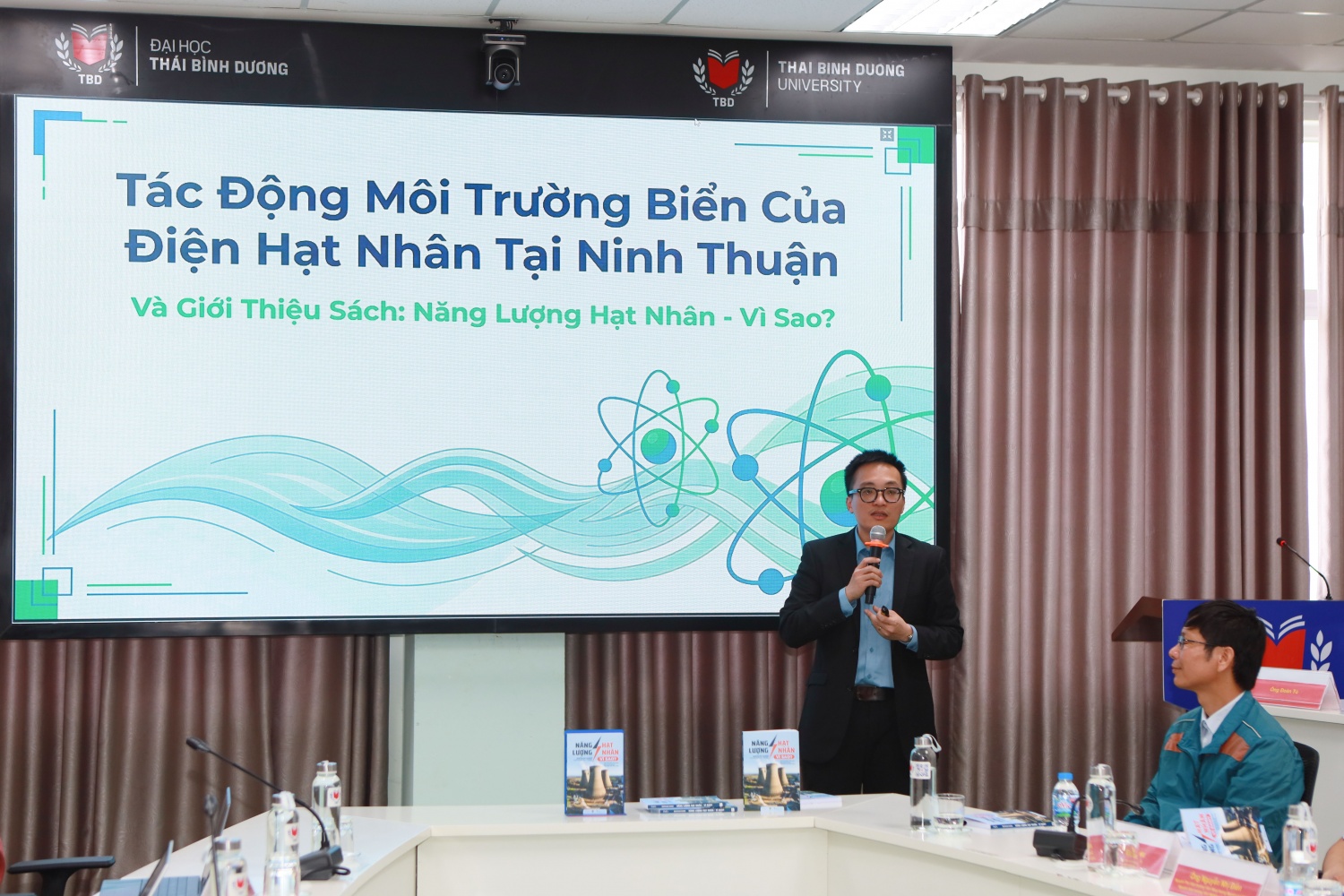 Đảm bảo an toàn môi trường là điều kiện cốt lõi trong việc hình thành nhà máy điện hạt nhân Đảm bảo an toàn môi trường là điều kiện cốt lõi trong việc hình thành nhà máy điện hạt nhân