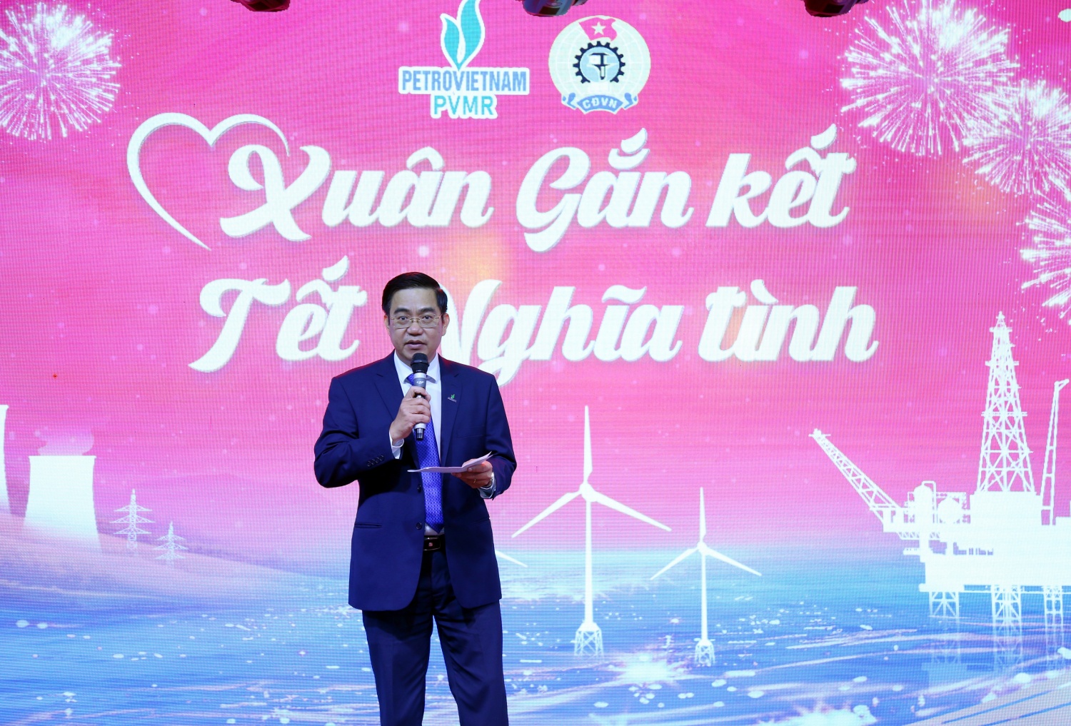 “Xuân gắn kết - Tết nghĩa tình” PVMR năm 2026: Ấm áp nghĩa tình, trọn vẹn Tết đoàn viên “Xuân gắn kết - Tết nghĩa tình” PVMR năm 2026: Ấm áp nghĩa tình, trọn vẹn Tết đoàn viên