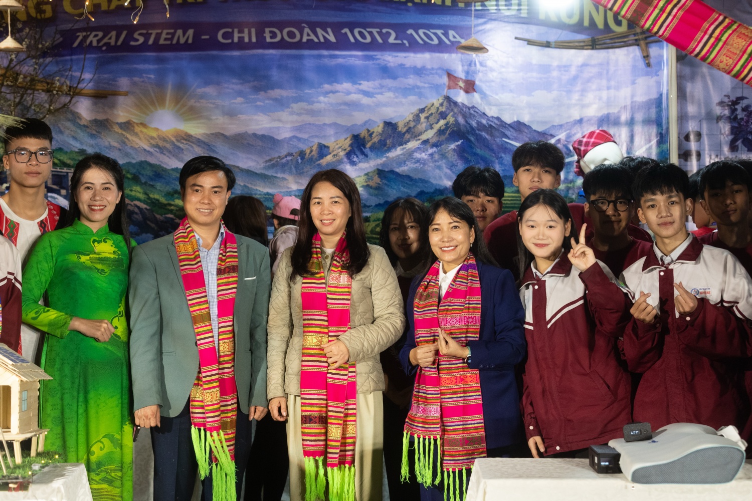 Mạch nguồn tri thức cho nhân lực khoa học - công nghệ quốc gia Mạch nguồn tri thức cho nhân lực khoa học - công nghệ quốc gia