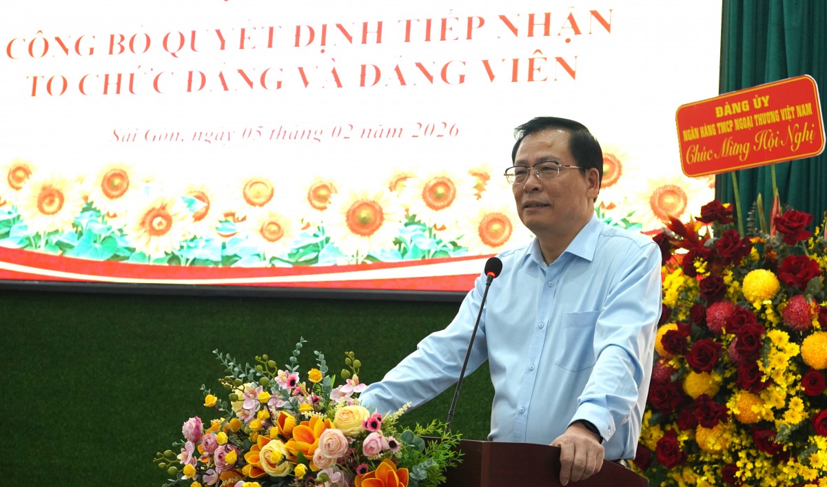 Đảng ủy EVNSPC dự lễ công bố và trao các quyết định về công tác tổ chức Đảng và đảng viên