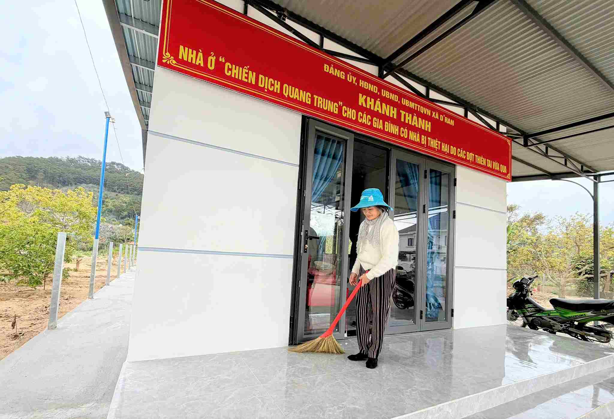 Căn nhà mới của gia đình bà