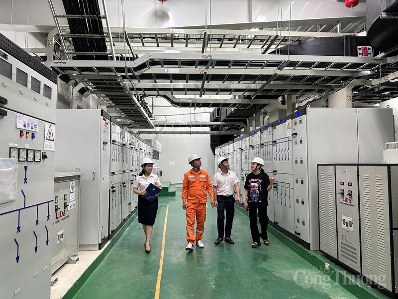 Các cơ quan, doanh nghiệp, người dân cần tăng cường sử dụng năng lượng, điện tiết kiệm. Ảnh minh họa: Thạch Thảo