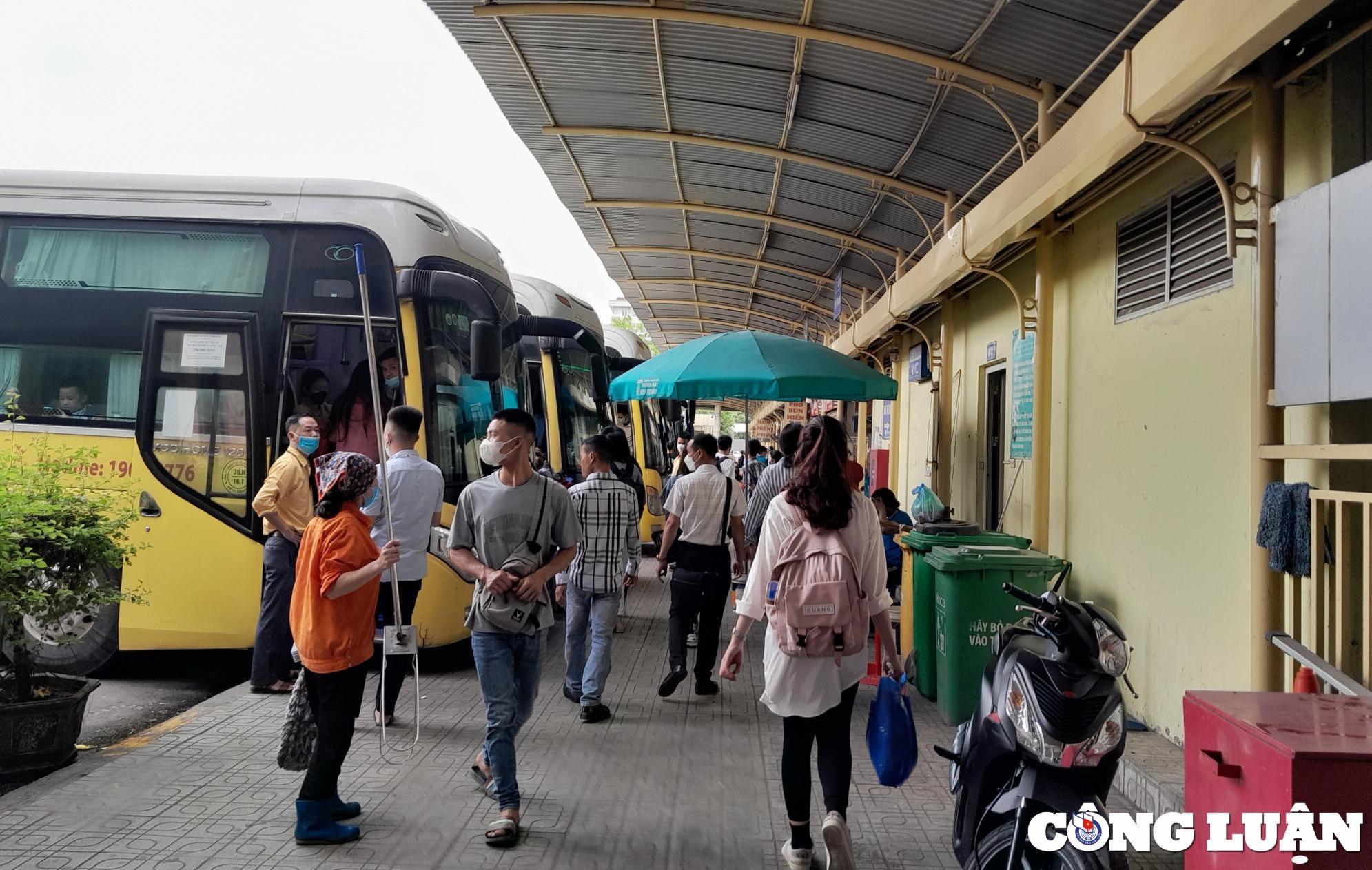 Nhu cầu đi lại của người dân qua các bến xe khách trên địa bàn Hà Nội dự báo sẽ tăng cao trong dịp Tết Nguyên đán 2026.