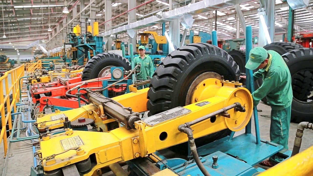 Tập trung thúc đẩy cộng đồng doanh nghiệp sử dụng năng lượng tiết kiệm và hiệu quả. Ảnh: TT