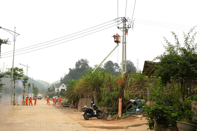 Tình huống xử lý sự cố, lực lượng tham gia thực hiện tháo dỡ hệ thống đo đếm TU, TI bị hư hỏng