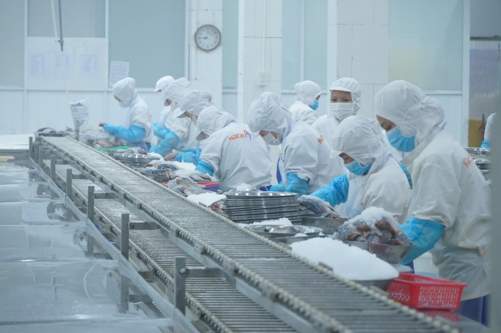 Hoạt động sản xuất kinh doanh trên địa bàn thành phố vẫn duy trì đà phục hồi. Ảnh: Tạ Quang