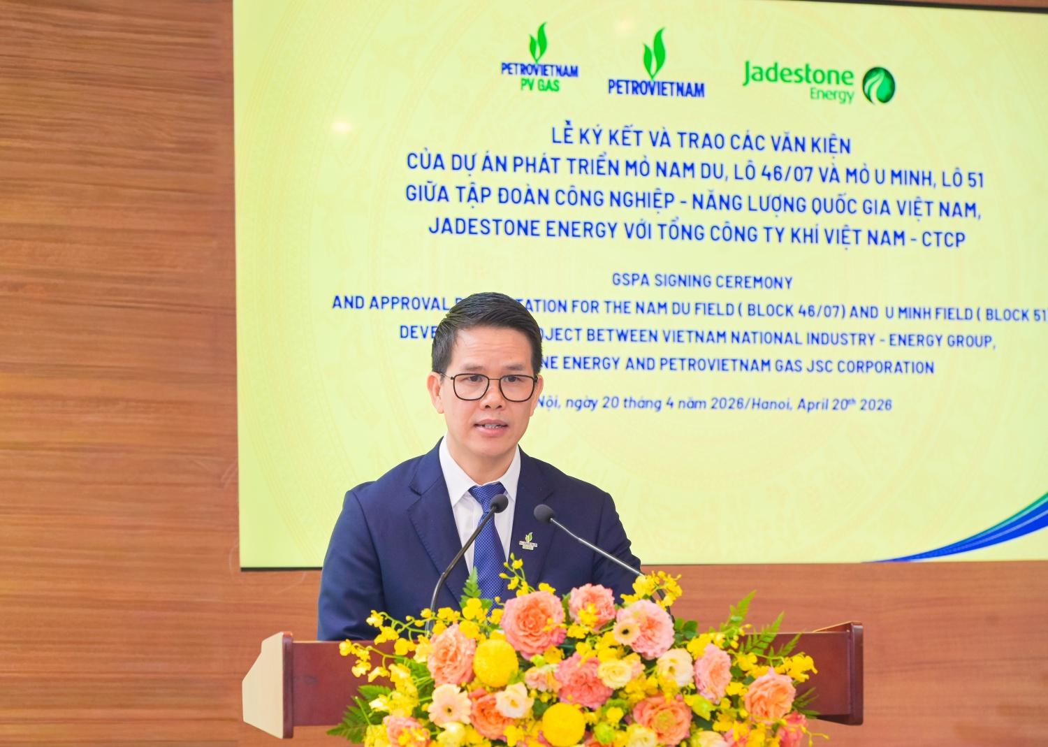 Petrovietnam ký kết và trao các văn kiện Dự án phát triển mỏ Nam Du – U Minh, góp phần đảm bảo an ninh năng lượng quốc gia