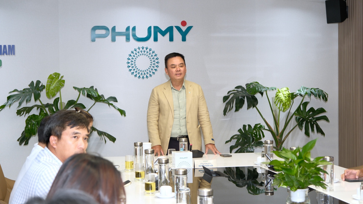 PVFCCo - Phú Mỹ trao quyết định bổ nhiệm lại hai Phó Tổng Giám đốc