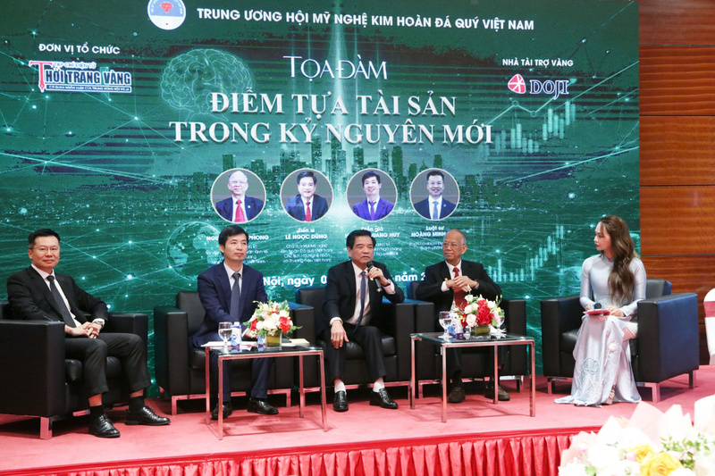 Toàn cảnh tọa đàm “Điểm tựa tài sản trong kỷ nguyên mới”. Ảnh: Nguyễn Ánh