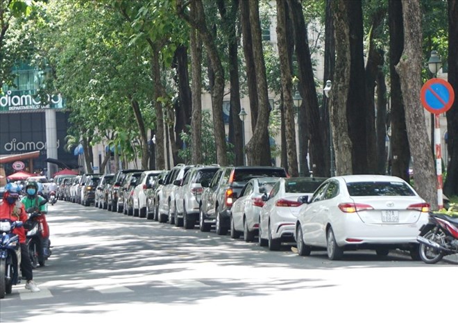 TPHCM loay hoay hơn 10 năm vẫn chưa có bãi đỗ xe ngầm