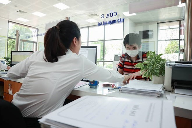 Thu hút nhân tài không chỉ phụ cấp 300% lương