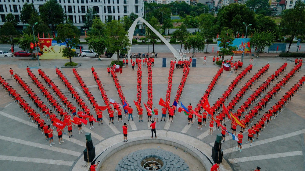 Người ROX kết nối qua những bước chạy đầy nội lực ảnh 1