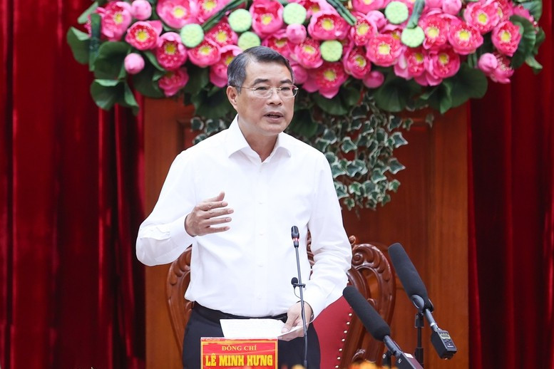 Người đứng đầu Chính phủ yêu cầu tỉnh xây dựng kế hoạch đầu tư công trung hạn bảo đảm thực hiện yêu cầu về hạch toán KTXH, đánh giá hiệu quả đầu tư trước khi phân bổ vốn - Ảnh: VGP Người đứng đầu Chính phủ yêu cầu tỉnh xây dựng kế hoạch đầu tư công trung hạn bảo đảm thực hiện yêu cầu về hạch toán KTXH, đánh giá hiệu quả đầu tư trước khi phân bổ vốn - Ảnh: VGP