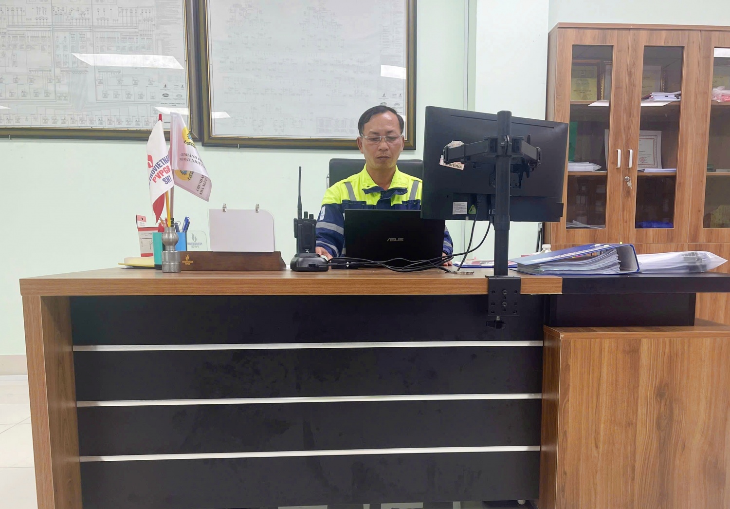 Người giữ an toàn cho từng vòng quay tổ máy của NMNĐ Sông Hậu 1 Người giữ an toàn cho từng vòng quay tổ máy của NMNĐ Sông Hậu 1