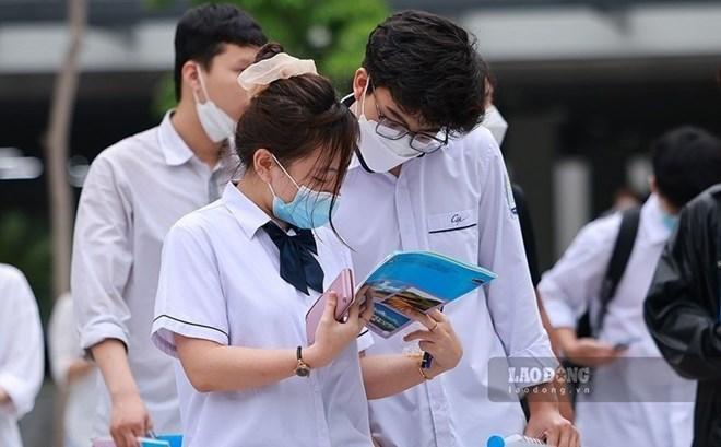 Lương cơ sở tăng từ 1.7, tăng mức đóng BHYT học sinh, sinh viên
