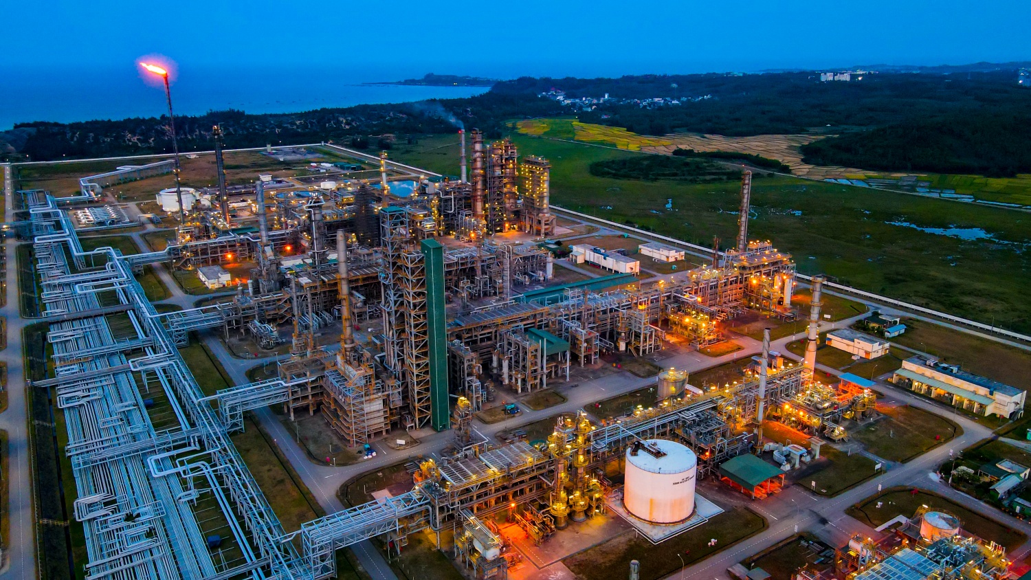 BSR xuất sắc đạt Giải thưởng Bảo vệ môi trường tỉnh Quảng Ngãi năm 2026 BSR xuất sắc đạt Giải thưởng Bảo vệ môi trường tỉnh Quảng Ngãi năm 2026