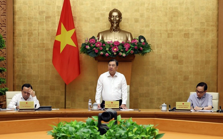 Phó Thủ tướng Thường trực nêu rõ, Năm APEC 2027 được lãnh đạo Đảng, Nhà nước và Chính phủ xác định là cơ hội chiến lược để triển khai hiệu quả đường lối đối ngoại Đại hội 14 của Đảng, nhằm nâng cao vị thế, uy tín quốc tế của đất nước - Ảnh: VGP Phó Thủ tướng Thường trực nêu rõ, Năm APEC 2027 được lãnh đạo Đảng, Nhà nước và Chính phủ xác định là cơ hội chiến lược để triển khai hiệu quả đường lối đối ngoại Đại hội 14 của Đảng, nhằm nâng cao vị thế, uy tín quốc tế của đất nước - Ảnh: VGP