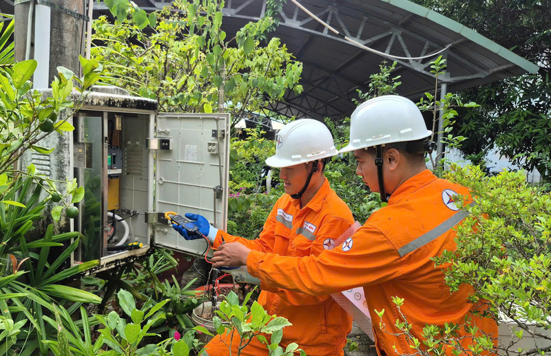 Công ty Điện lực An Giang chuẩn bị cho công tác cung ứng điện phục vụ các điểm thi tốt nghiệp THPT 2026. Ảnh: EVNSPC.