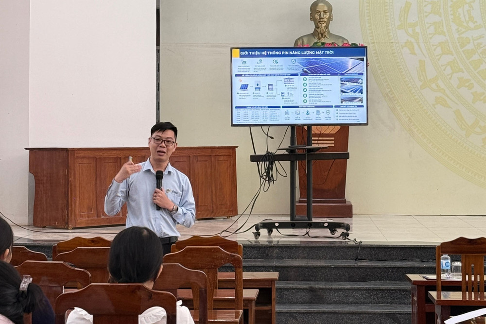 Chuyên gia Mã Văn Đồng, đại diện VETS | EnE tham luận tại hội nghị. anh-dong.jpg