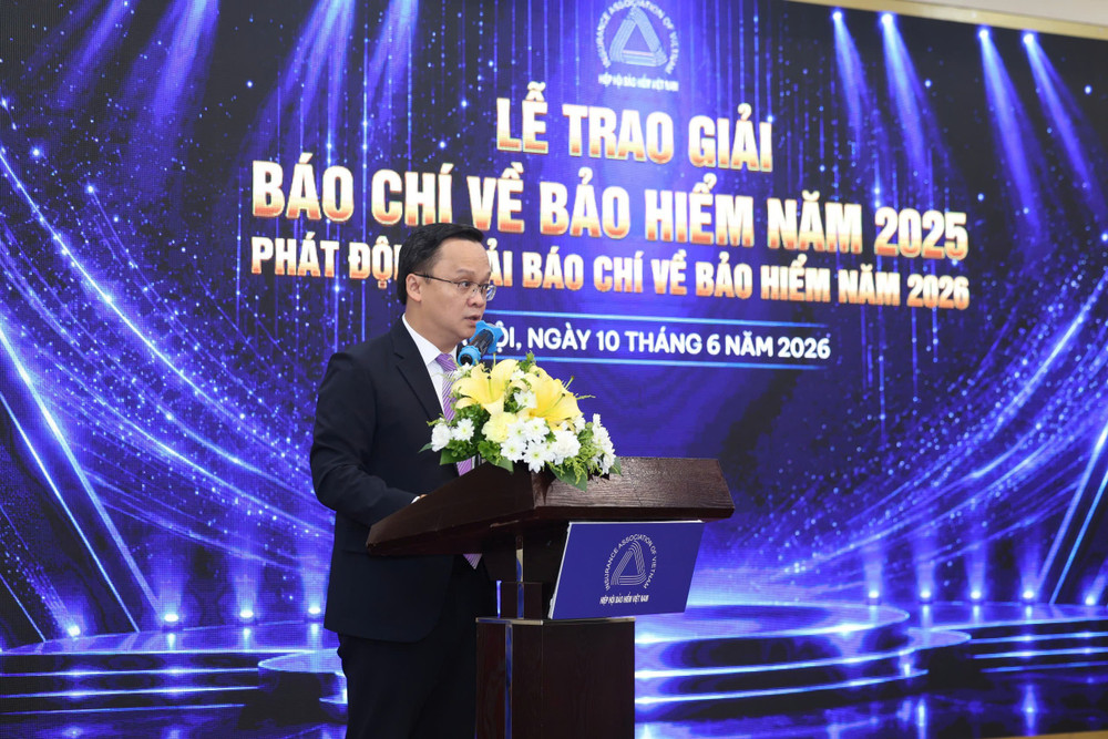 Ông Nguyễn Anh Tuấn, Phó Chủ tịch Hiệp hội Bảo hiểm Việt Nam, Trưởng Ban Tổ chức Giải phát biểu. 2aoboqcu9809ajryfmaarrl9clxutizyiqnyjka4.jpg