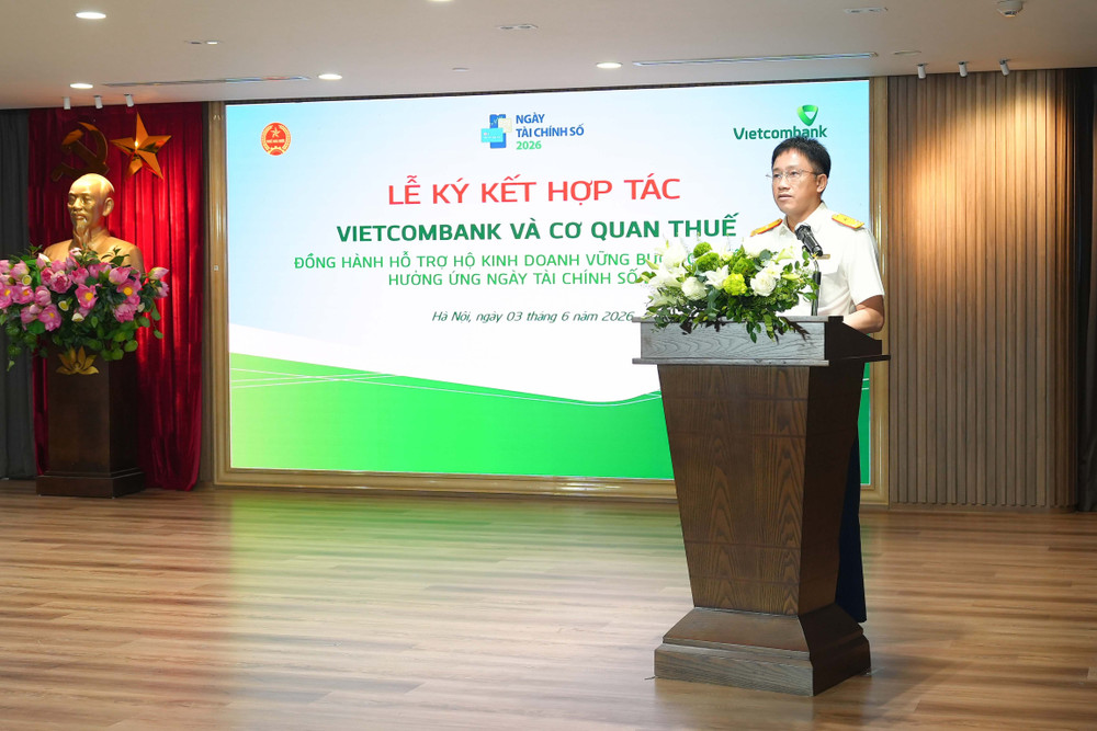 Ông Mai Sơn - Phó Cục trưởng Cục Thuế phát biểu tại buổi lễ. 20260603-ndt-vcb-kyket-thue-anh-2.jpg