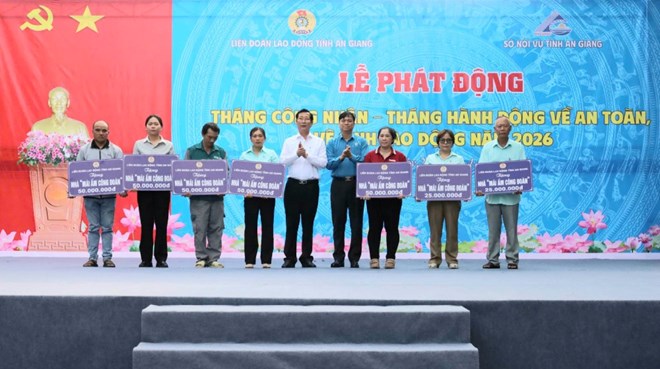 Công đoàn An Giang hướng mạnh về cơ sở, chăm lo thiết thực người lao động