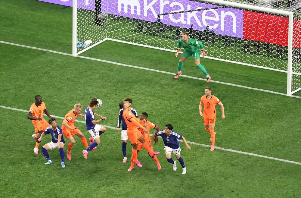 Nhật Bản ghi bàn gỡ hòa 2-2 ở phút cuối do công của Daichi Kamada từ một quả phạt góc. Ảnh: FIFA fifa.jpg