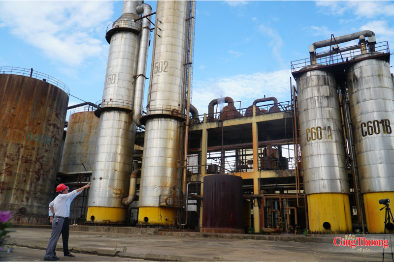 Hệ thống chưng cất ra thành phẩm Ethanol E100 được kiểm soát chặt chẽ về các thông số kỹ thuật, đảm bảo chất lượng cồn thành phẩm đáp ứng các tiêu chuẩn quy định.