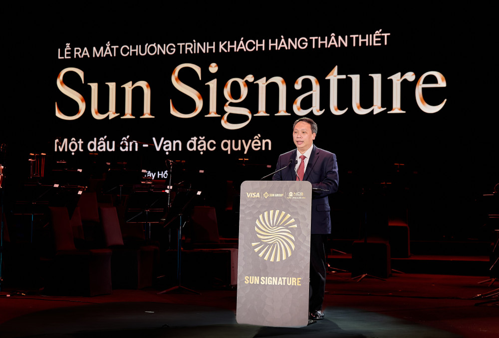 ong-nguyen-huy-dung-thu-truong-bo-van-hoa-the-thao-va-du-lich.jpg