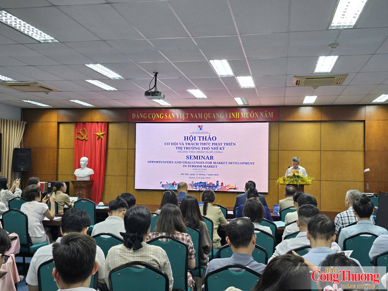 Toàn cảnh hội thảo