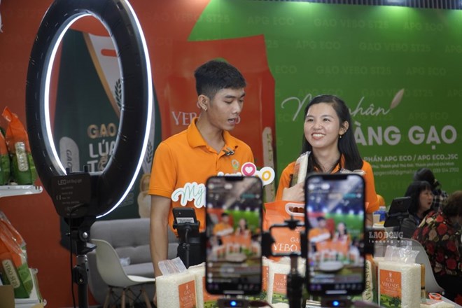 Xu hướng và cơ hội cho nhà bán hàng thương mại điện tử cuối năm 2026