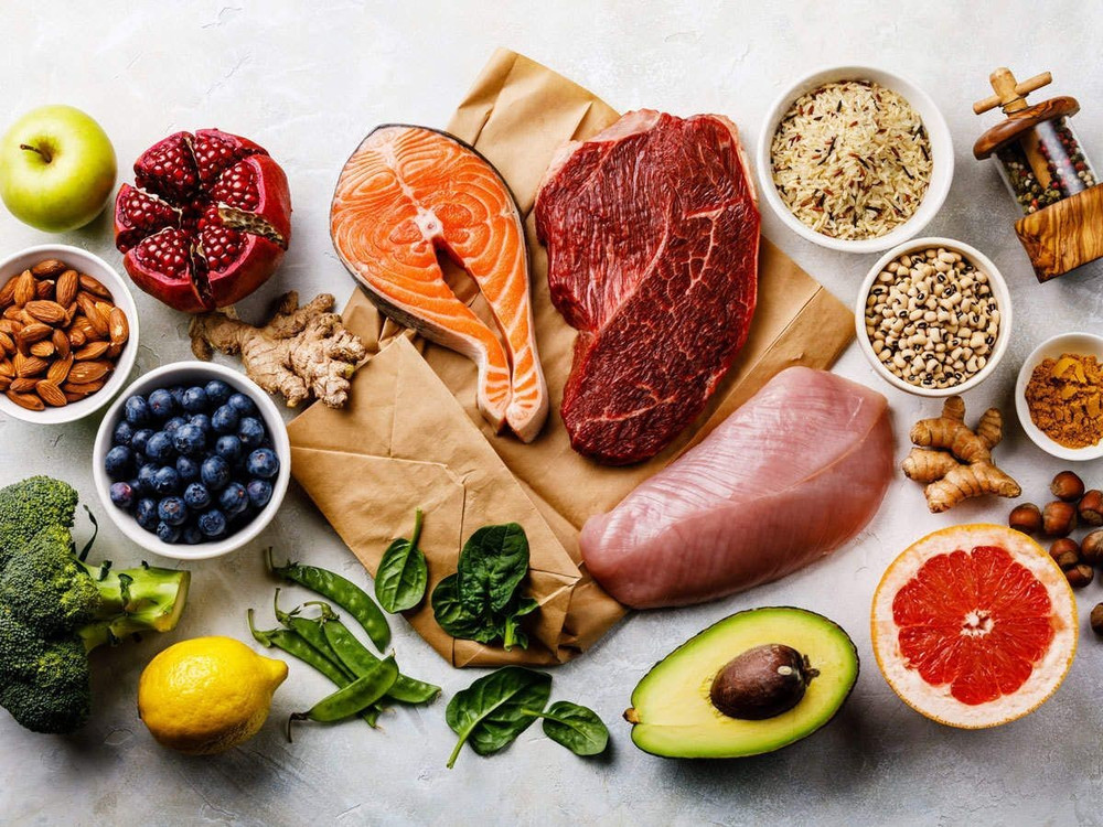 Các thực phẩm tươi, giàu chất xơ và vitamin nên được ưu tiên sử dụng. (Ảnh: SKĐS) vsdmjkqh-thuc-pham-1.jpg