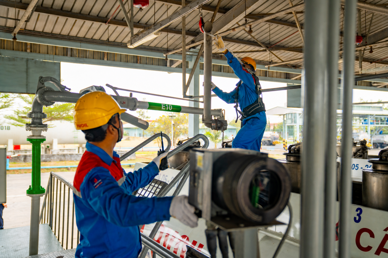 PVOIL: Nhìn lại cuộc thi “Một hành trình, Ngàn câu chuyện”