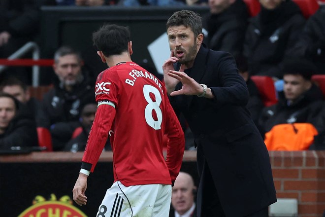 Man United đối mặt bài toán khó với Bruno Fernandes