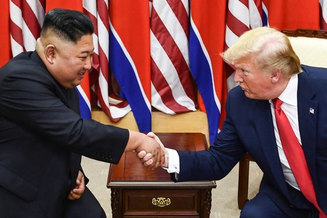Thế giới ngày 18.8: Ông Trump tiết lộ ông Kim Jong Un đã phản hồi đề nghị đối thoại