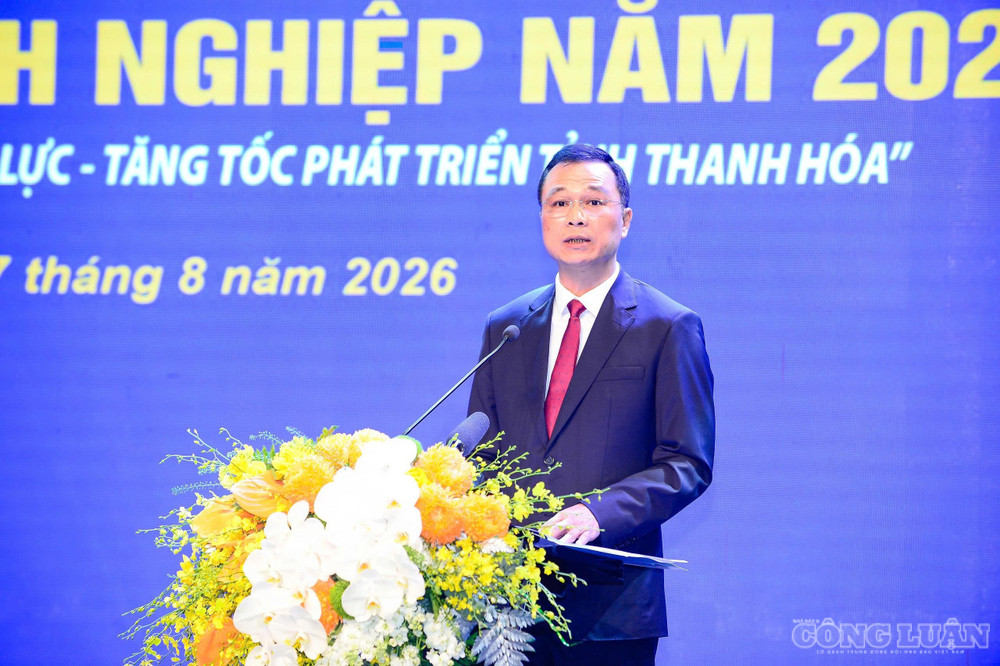 Chủ tịch UBND tỉnh Thanh Hóa Tô Anh Dũng phát biểu khai mạc hội nghị clo_br_1000038926.jpg