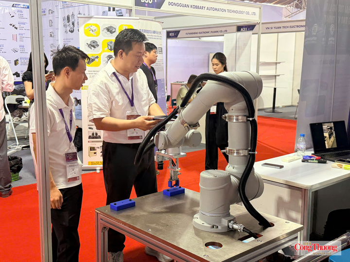 Triển lãm Công nghệ thông minh lần thứ 4 tại Việt Nam - OCTF 2026 sẽ diễn ra tại Trung tâm Triển lãm Việt Nam (VEC), Hà Nội.