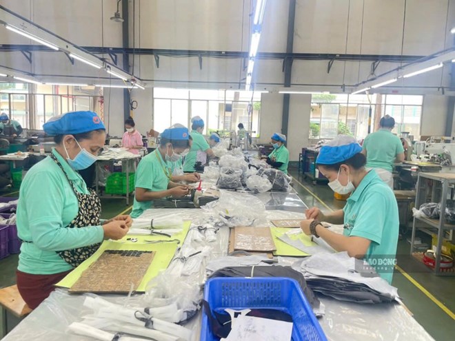 Công nhân vay tín dụng đen, cán bộ công đoàn bị đối tượng đòi nợ làm phiền