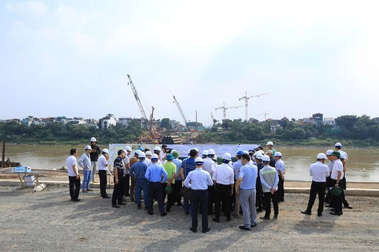 Cầu Tứ Liên hoàn thành 100% mặt bằng, đẩy tiến độ để về đích trước APEC 2027