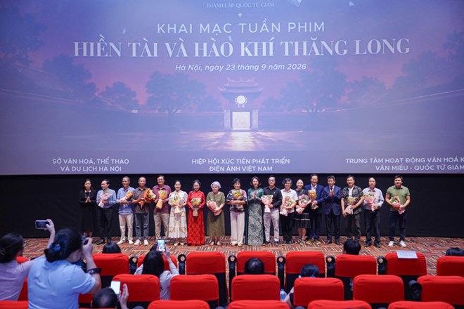 Chiếu lại phim