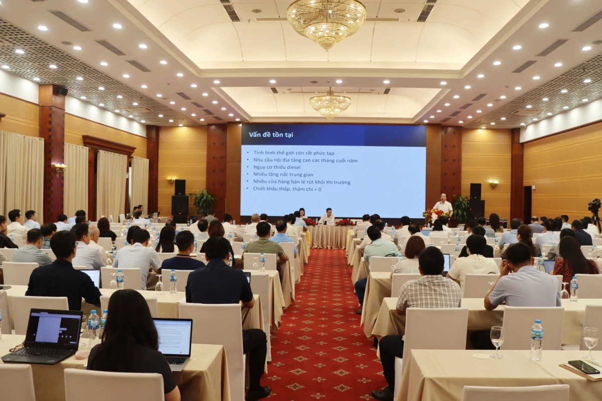 Hoàn thiện thể chế hoạt động kinh doanh xăng dầu phù hợp với cơ chế thị trường