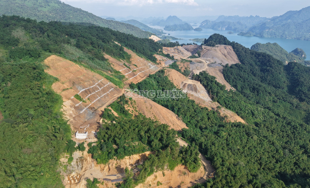 clo_c_cao-toc-hoa-binh.jpg
