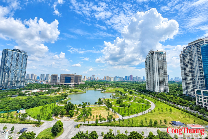Hà Nội đang đẩy nhanh tiến độ các dự án hạ tầng, xác định đầu tư công, xây dựng và các công trình trọng điểm là động lực tăng trưởng chủ động trong quý IV/2026.