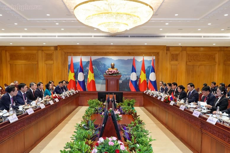 Ủy viên Bộ Chính trị, Thủ tướng Chính phủ Lê Minh Hưng hội kiến Chủ tịch Quốc hội Lào Sonexay Siphandone. Ảnh: chinhphu.vn