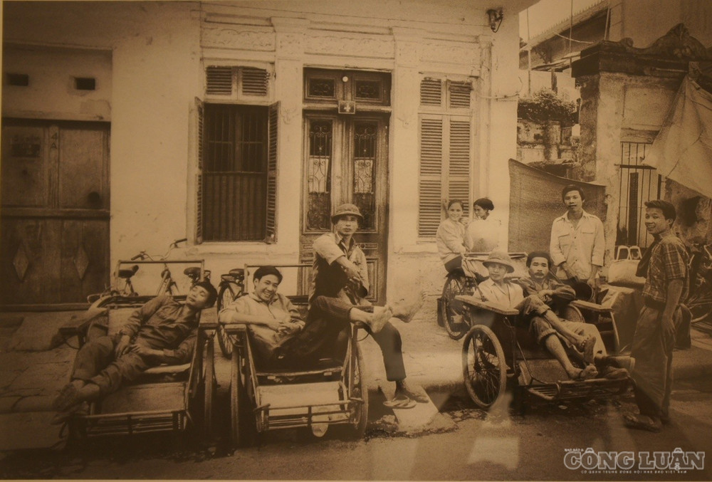 Bức ảnh “Cyclo drivers, Ha noi old quarter” (Những người lái xích lô ở khu phố cổ Hà Nội) clo_br_dsc00010.jpg