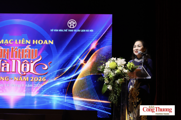 NSND Trịnh Thúy Mùi, Phó Chủ tịch Liên hiệp các Hội Văn học nghệ thuật Việt Nam, Chủ tịch Hội Nghệ sĩ Sân khấu Việt Nam.