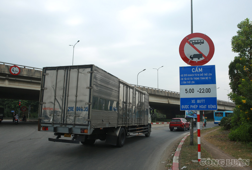 clo_br_6r4a2006.jpg
